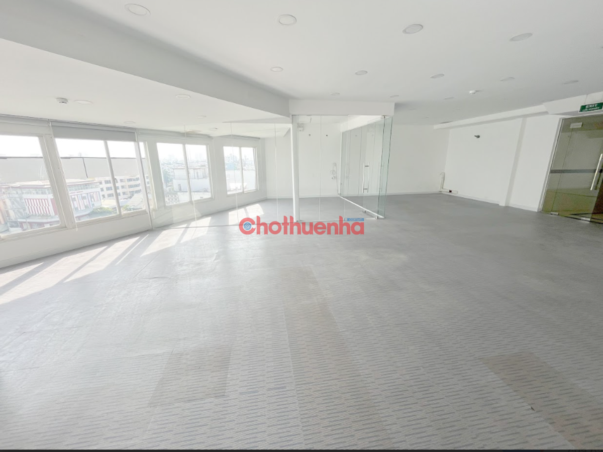 Cho thuê sàn văn phòng Út Tịch Tân Bình _ 160m2