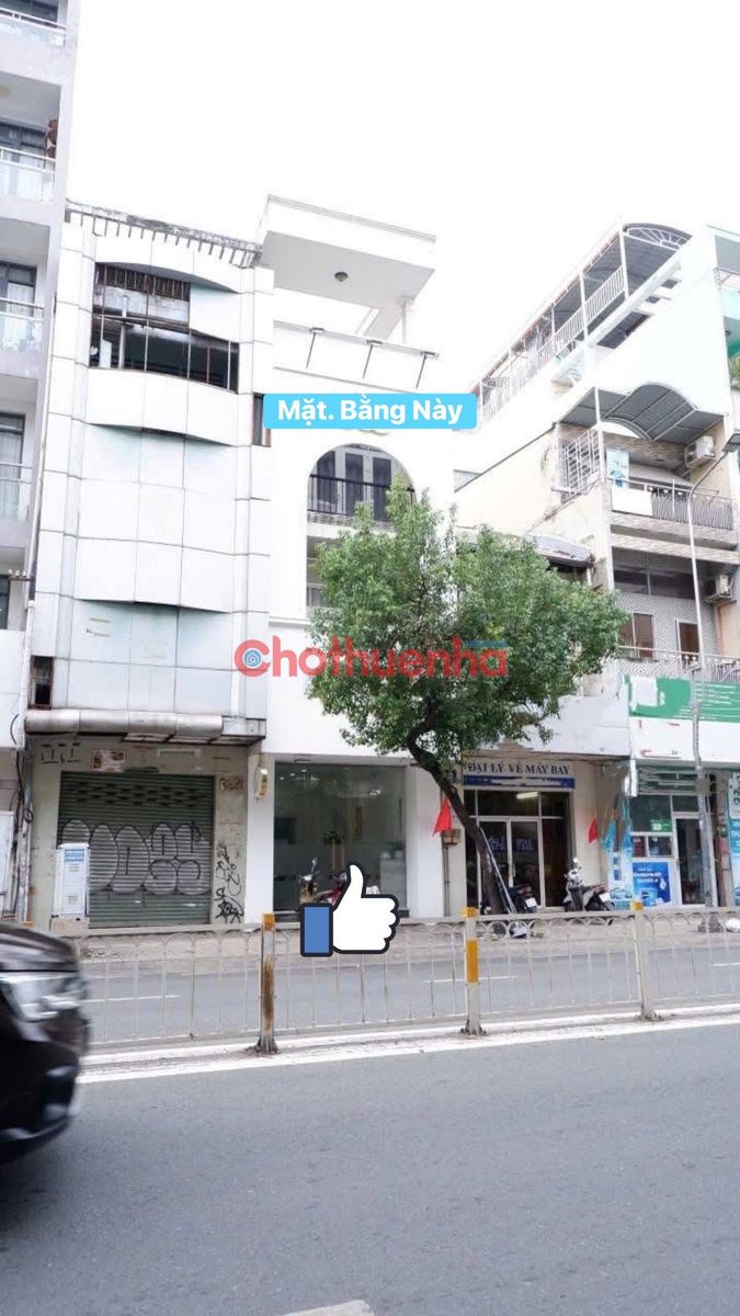 Cho thuê nhà mặt tiền đường Trần Hưng Đạo, Phường 6, Quận 5.
