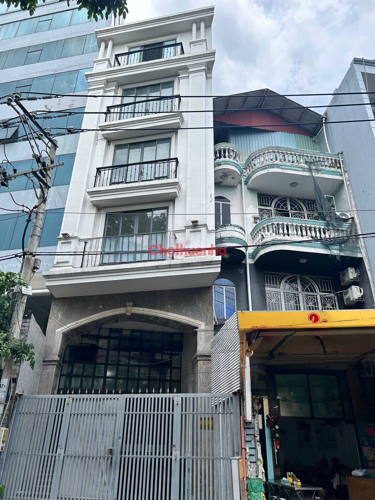 CHO THUÊ NHÀ MẶT TIỀN CÓ THANG MÁY - YÊN THẾ, P.2, TB, có hầm, PCCC đầy đủ