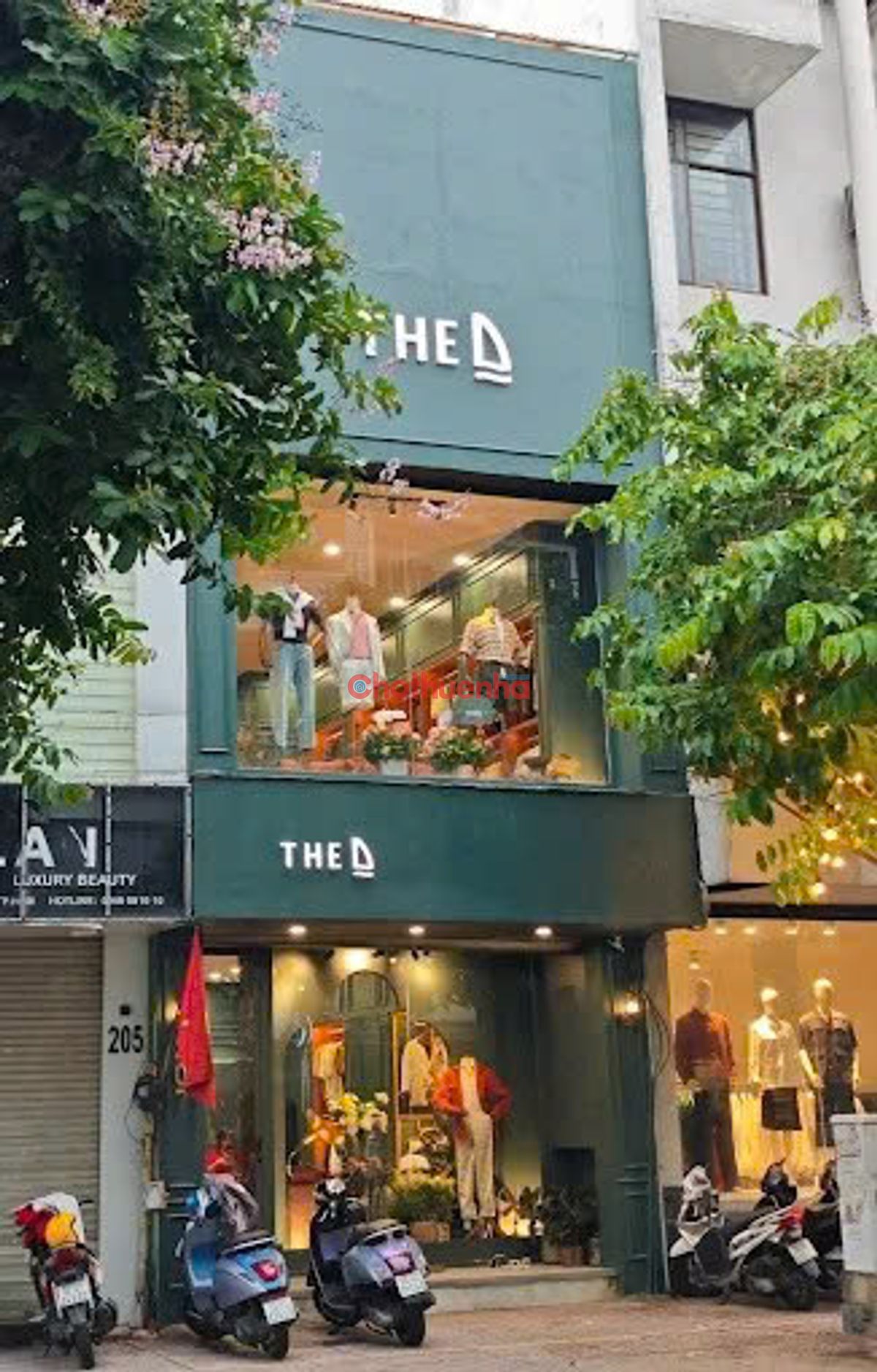 Nhà nguyên căn mặt tiền Nguyễn Đình Chiểu, Phường 5, Quận 3.