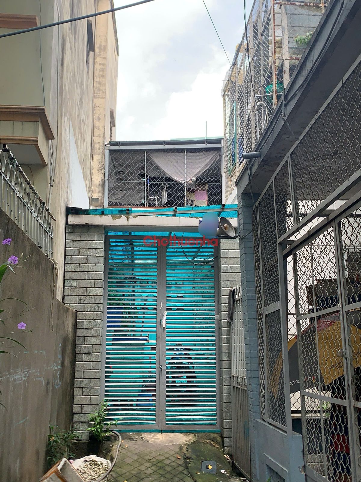 CHO THUÊ NHÀ NGUYÊN CĂN ĐẤT THÁNH, TÂN BÌNH - CÓ SÂN RỘNG, VỊ TRÍ YÊN TĨNH