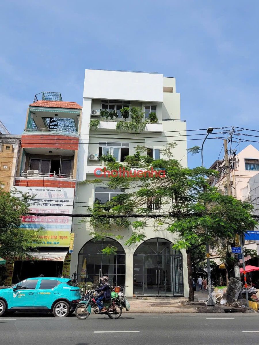 Cho thuê mặt bằng hàng hiếm đường Đinh Bộ Lĩnh, Phường 26, Bình Thạnh