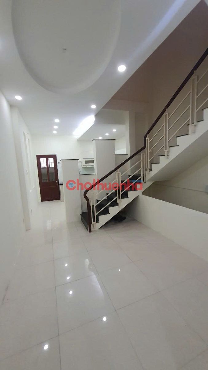 Cho thuê nhà mặt tiền đường Cao Thắng Nối Dài, Phường 12, Quận 10 