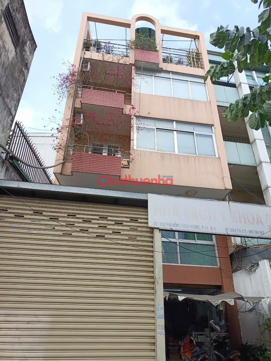 Cho thuê nhà mặt tiền Phù Đổng Thiên Vương, p.11, quận 5
