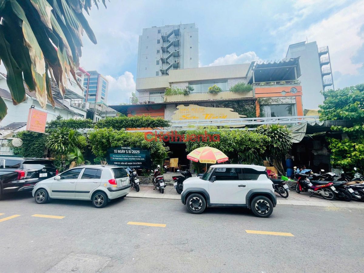 Cho thuê nhà nguyên căn mặt tiền đường Lê Ngô Cát q3 ngang 22m dài 25m phù hợp kinh doanh đa nghành nghề