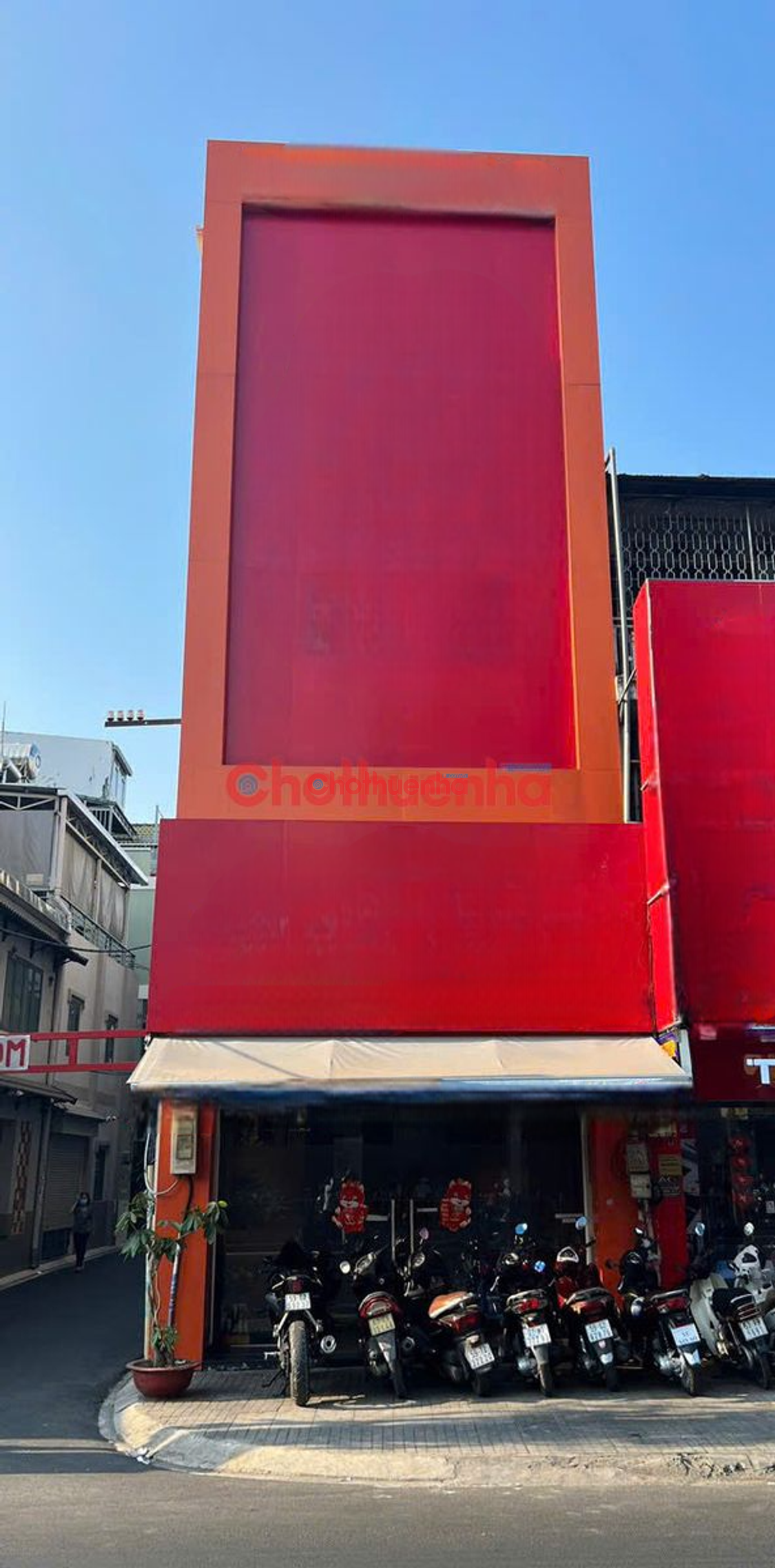 Cho Thuê Nhà Góc 2 Mặt Tiền Đường Hoàng Văn Thụ (Ngay ngã tư Nguyễn Kiệm) giá thuê tốt nhất hiện nay