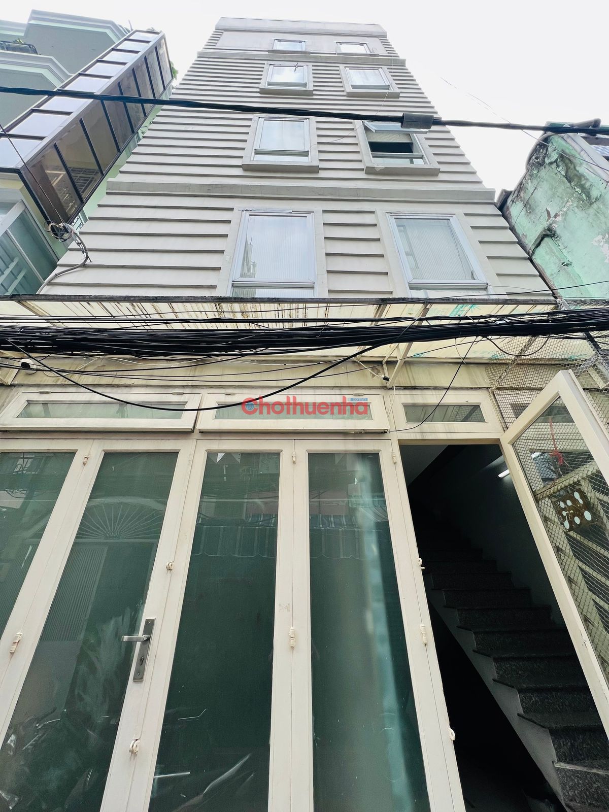 Cho thuê nhà kinh doanh tự do - CHDV-  Trần Quốc Thảo QUẬN 3