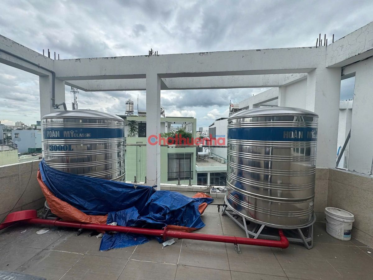 Siêu Phẩm Tòa nhà Lạc Long Quân, Phường 3, Quận 11.