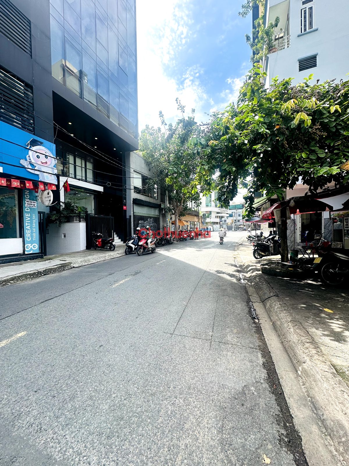 CHO THUÊ NHÀ Nguyễn Ngọc Lộc - P14, Q10 (7x18m) - 1 Trệt 2 Lầu! DTSD khoảng 378m²