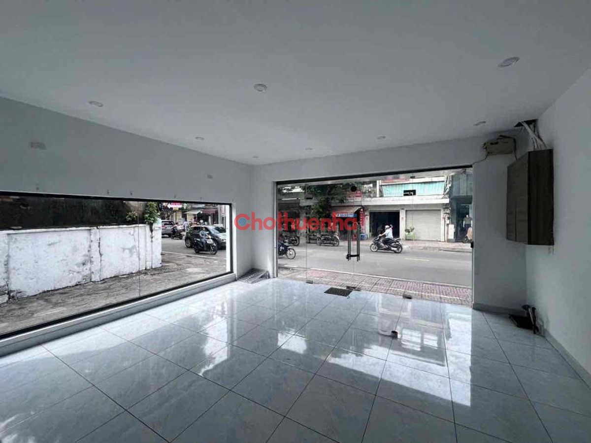 Cho thuê nhà mặt tiền Âu Cơ, Phường 5, Quận 11