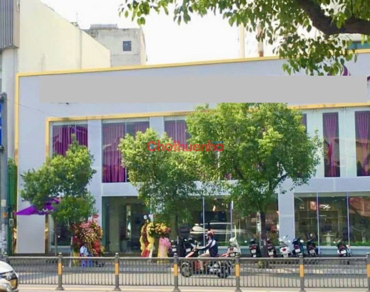 Siêu Phẩm Nguyễn Văn Trỗi, Phường 1, Tân Bình.