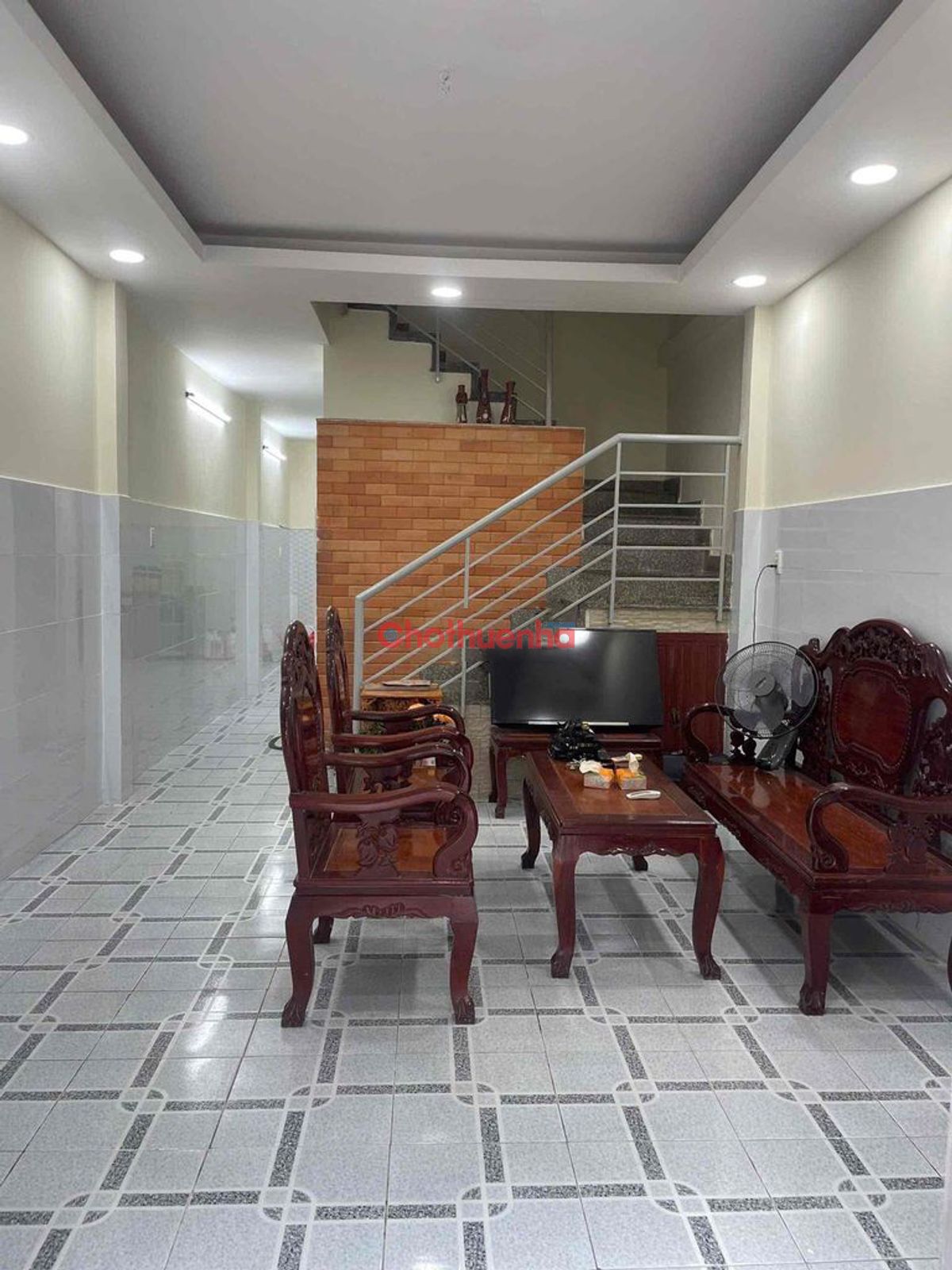 Cho thuê nhà nguyên căn hẻm xe hơi – Thành Thái, Q.10