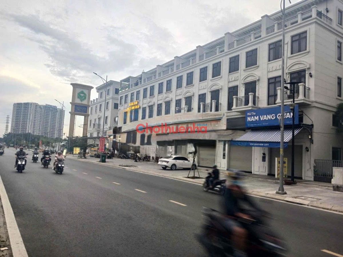 Cho thuê Shophouse Lakeview City – Mặt tiền Song Hành, Quận 2