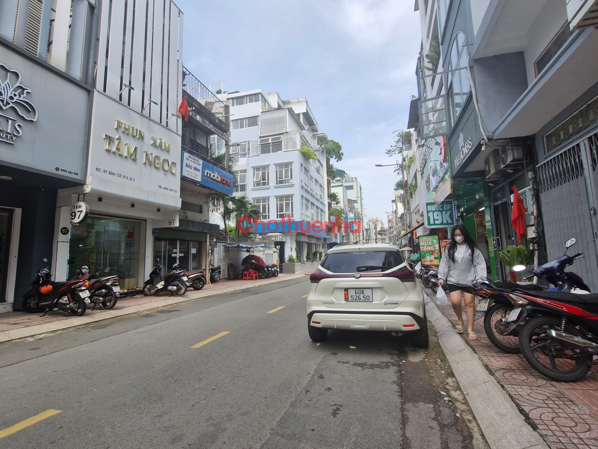 CHO THUÊ NHÀ NGUYÊN CĂN 1 TRỆT 3 LẦU, MẶT TIỀN ĐƯỜNG BÀN CỜ, KHU TRUNG TÂM QUẬN 3, GIÁ 30 TRIỆU