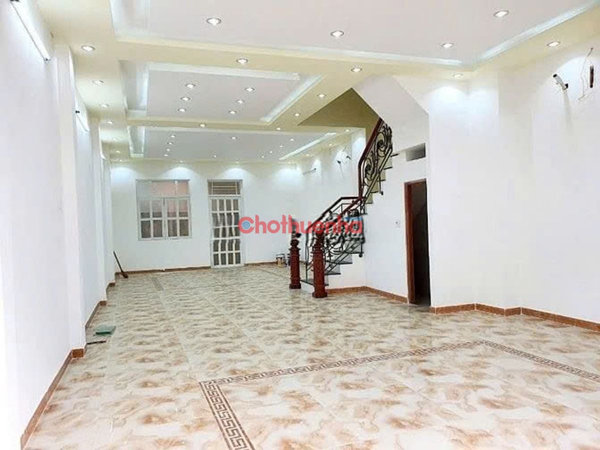 Cho thuê nhà đường Phạm Văn Chí, Phường Bình Tiên (Quận 6 cũ)