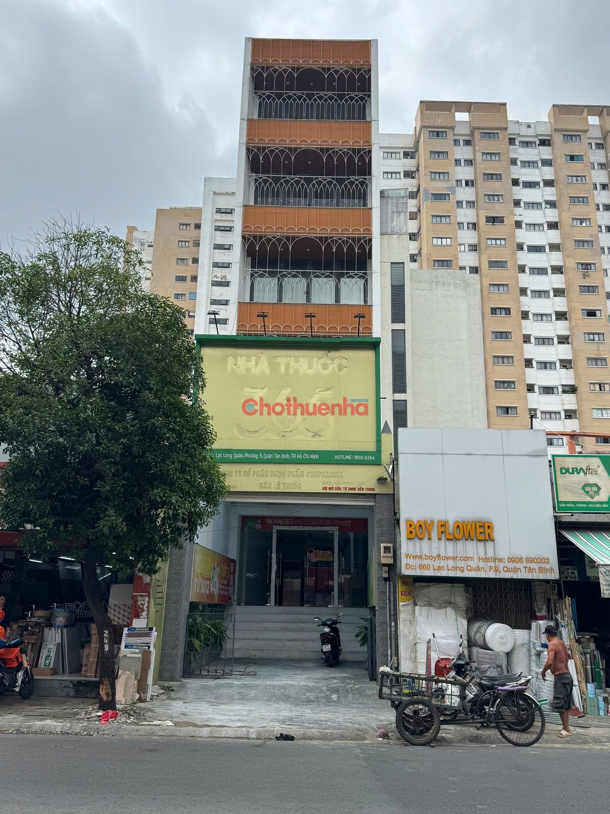 Nhà mặt tiền đường Lạc Long Quân , Phường 9 , Quận Tân Bình , TPHCM