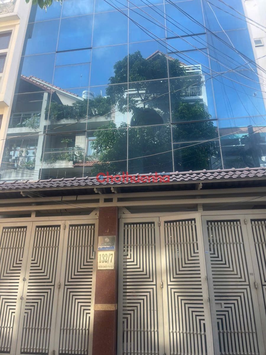 TOÀ NHÀ QUẬN 3 CHO THUÊ - CÓ THANG MÁY - ỐP KÍNH 