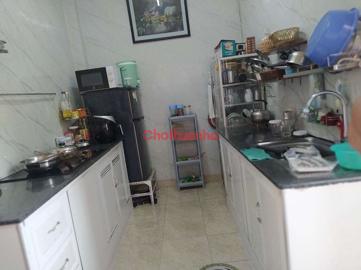 Cho thuê nhà nguyên căn Quốc lộ 13, Phường 26, Quận Bình Thạnh _ 3PN+ 3WC !