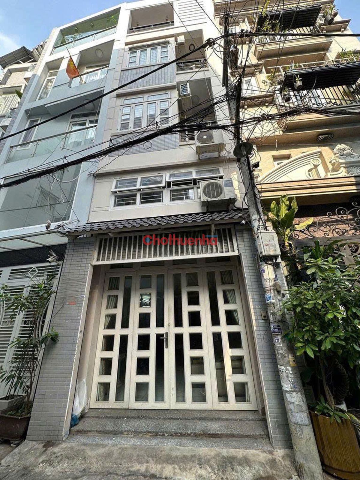 CHO THUÊ NHÀ ĐEP - 3 PHÒNG - HẺM XE TẢI - KHU ẨM THỰC PHAN XÍCH LONG, PHÚ NHUẬN 