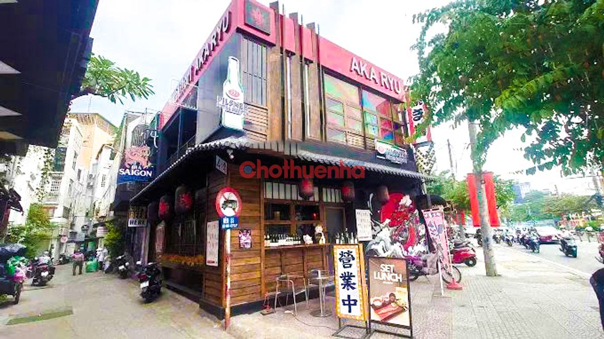 CHO THUÊ NHÀ GÓC 2TM ĐƯỜNG CÁCH MẠNG THÁNG 8 (315M2), QUẬN 1