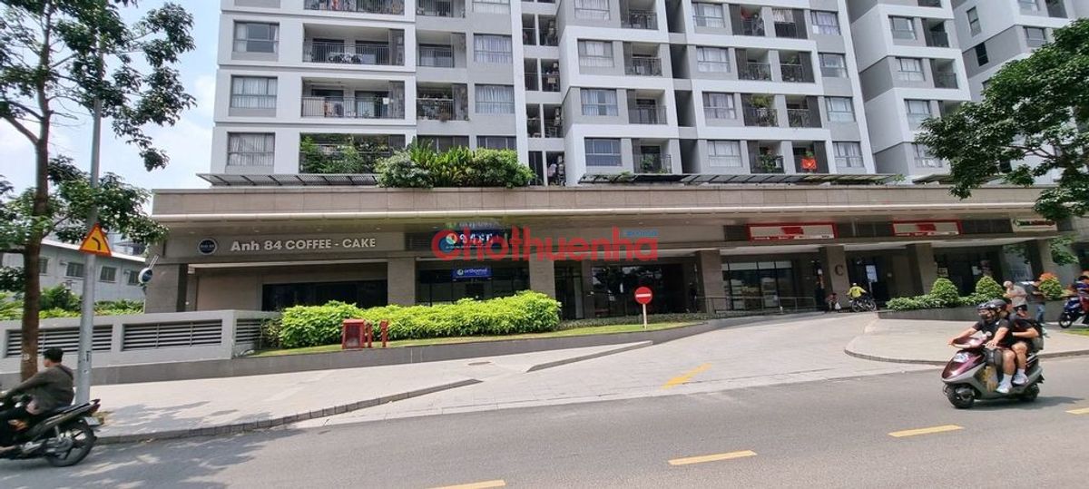 Cho thuê Shophouse Hồng Hà, P2, Tân Bình - 97m2