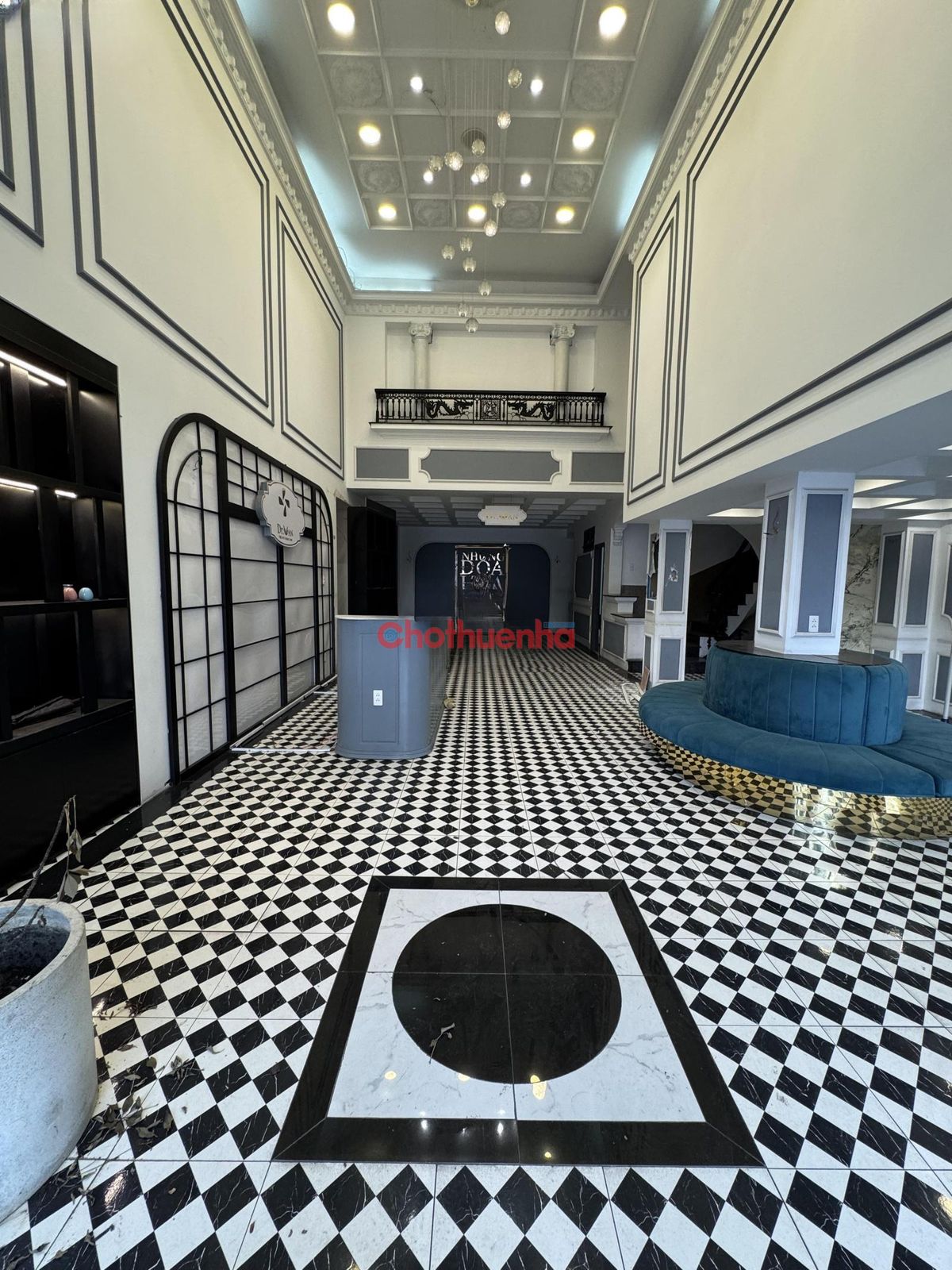 Cho thuê nhà mặt tiền Cao Thắng, Phường 12, Quận 10, TP.HCM.