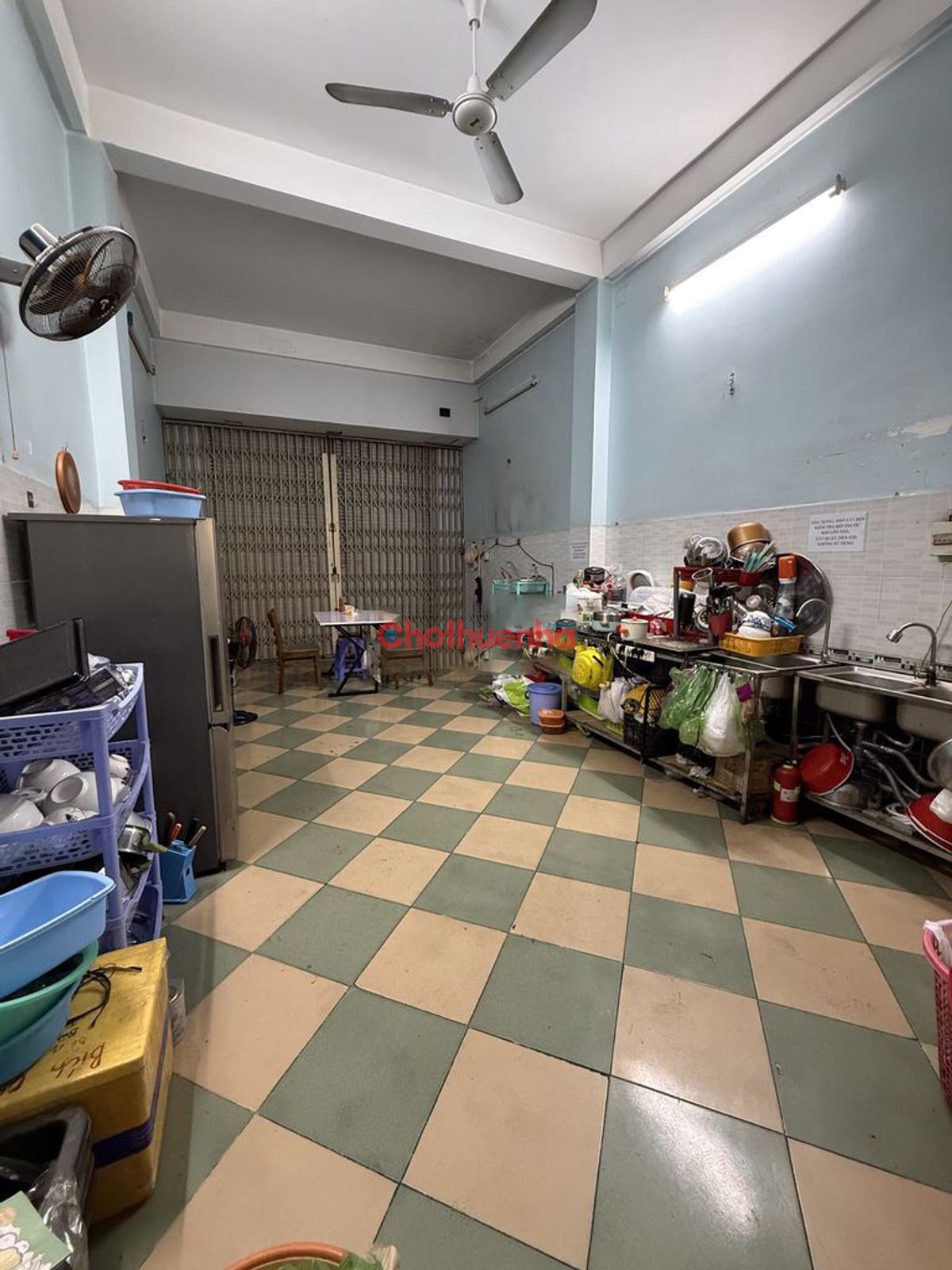 Cho thuê nhà nguyên căn Lạc Long Quân, P.3, Q.11 - 3.5x24m, 5 Tầng, HXH