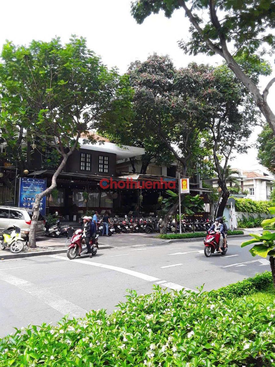 CHO THUÊ GÓC 2 MẶT TIỀN TRƯƠNG ĐỊNH QUẬN 3