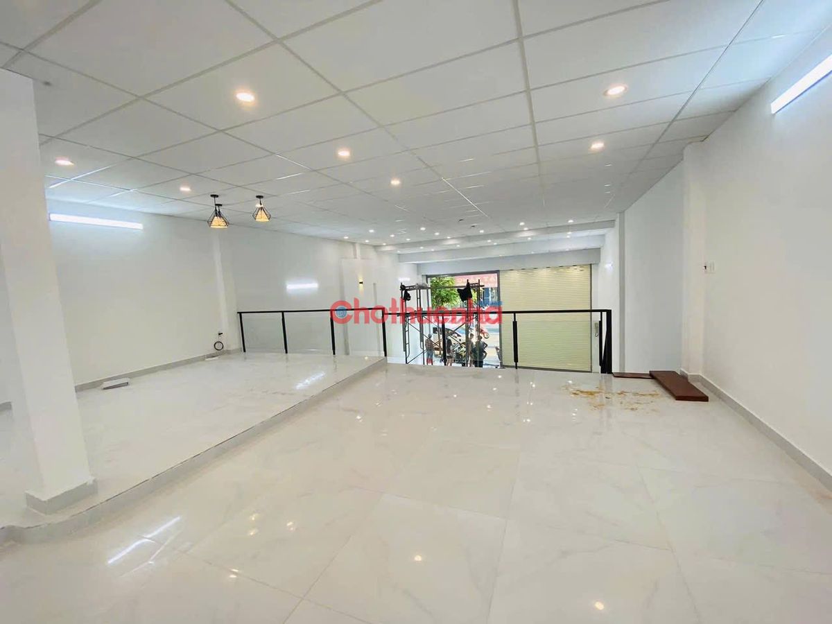 Cho thuê nhà nguyên căn mặt tiền Lê Trọng Tấn, Quận Tân Phú.Diện tích 8x20m