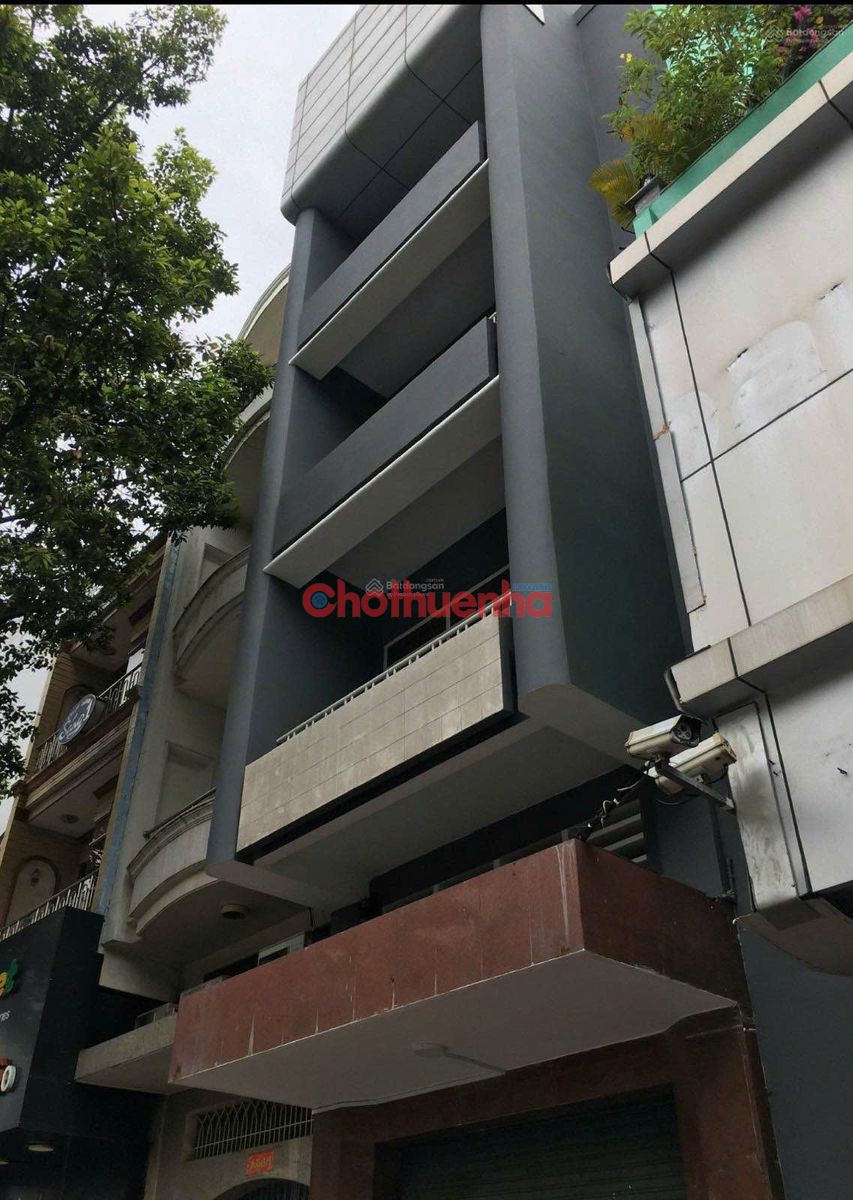 CHO THUÊ NHẦ MẶT TIỀN ĐƯỜNG 3/2 3 LẦU SUỐT QUẬN 11