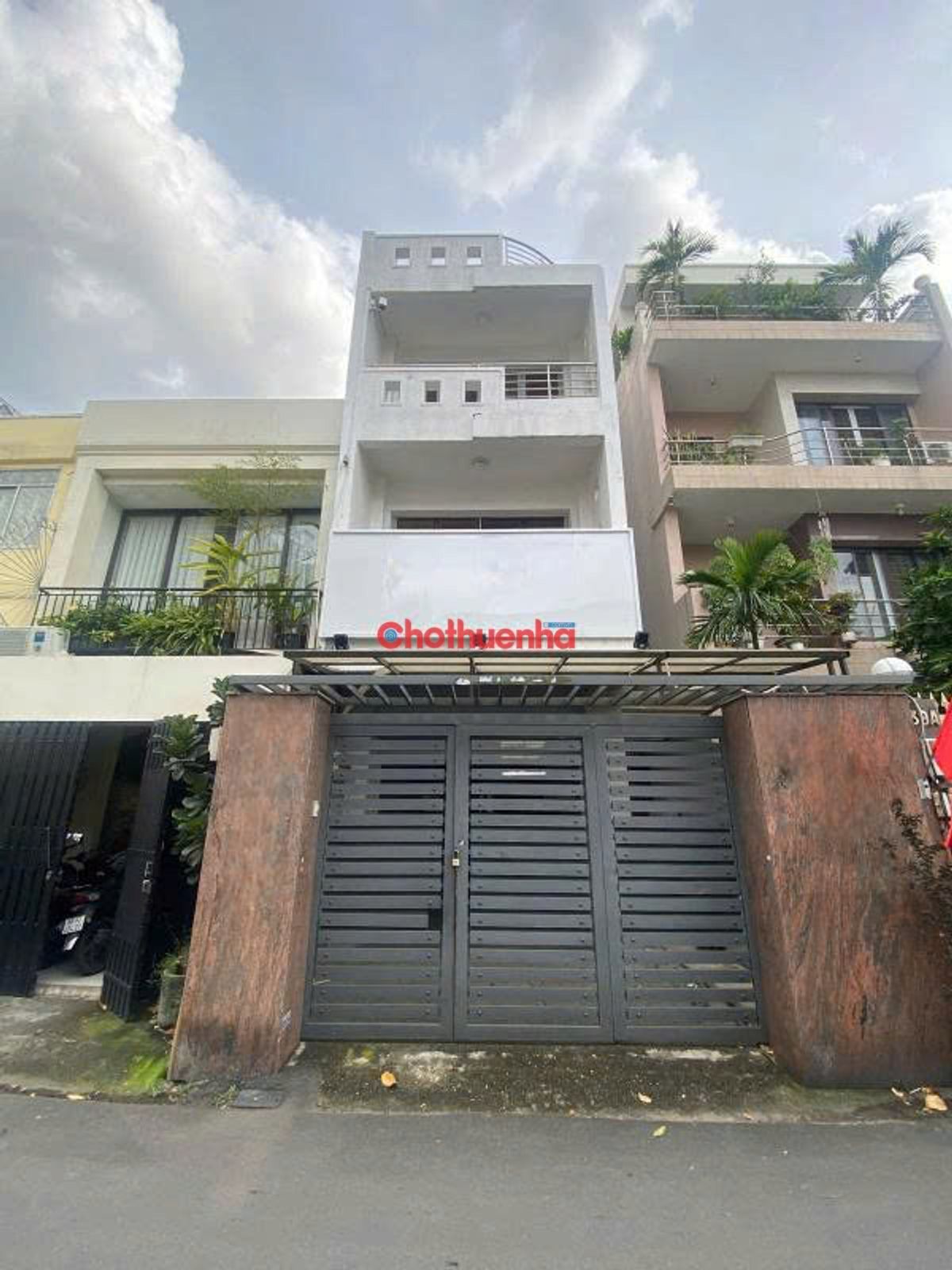 Cho thuê nhà mặt tiền Trần Khánh Dư, Phường Tân Định, Quận 1