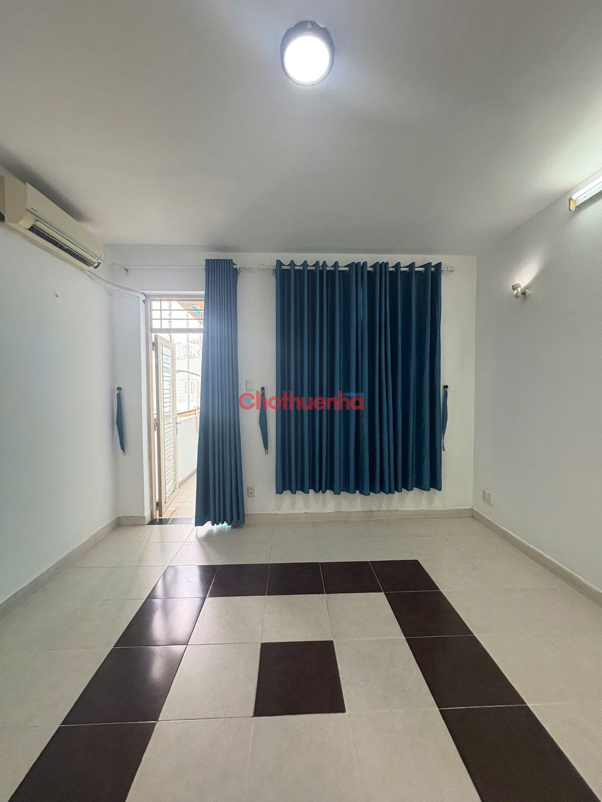 CHO THUÊ NHÀ CƯ XÁ BẮC HẢI, PHƯỜNG 15, QUẬN 10. TẢI 2 TẤN. TRỆT SUỐT 4.5X22M