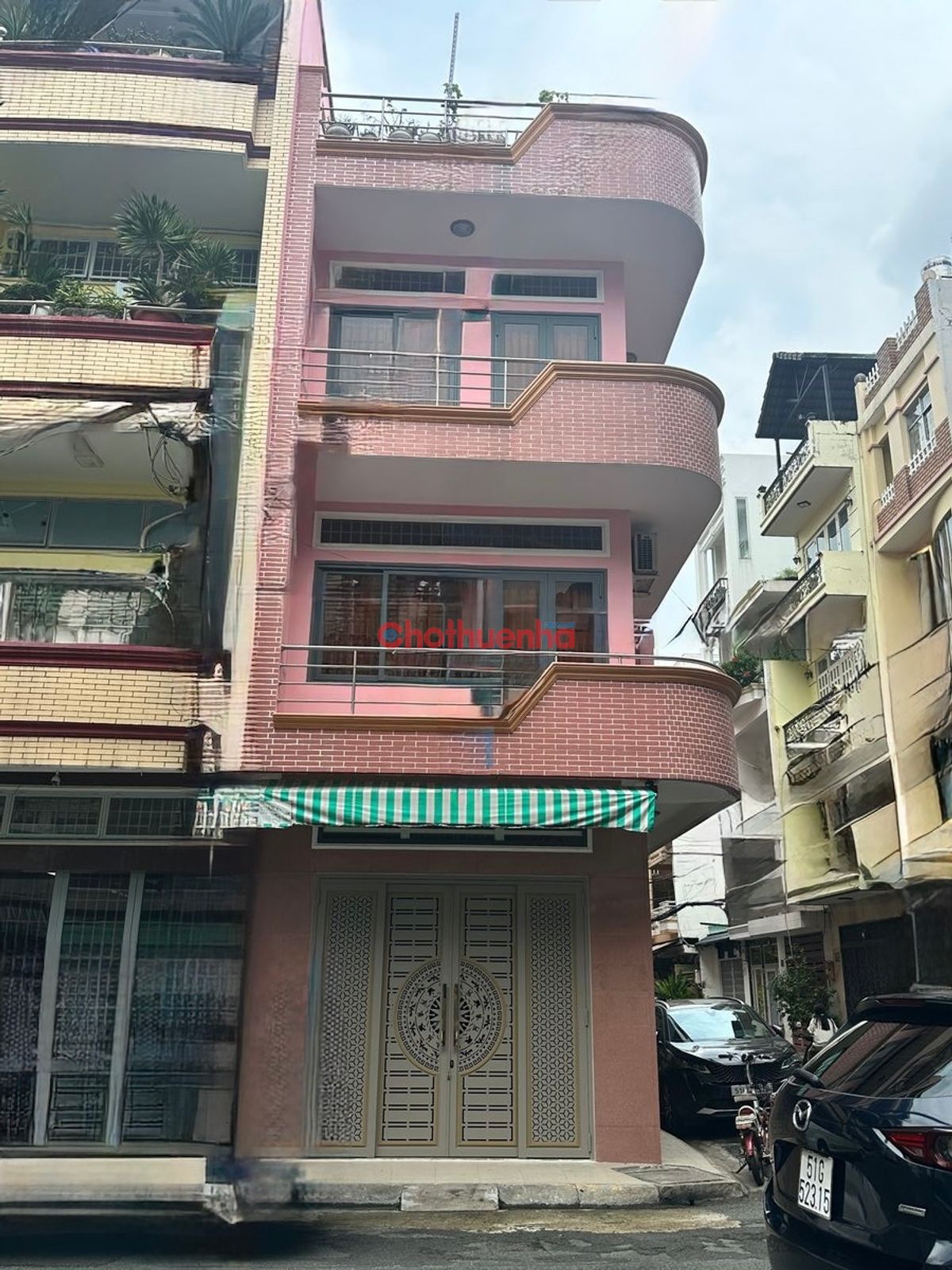 Cho thuê nhà căn góc đường Thành Thái , Quận 10 - hẻm xe tải - kinh doanh tự do 