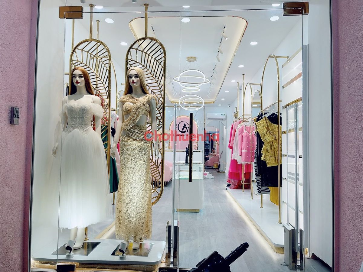 Sang nhượng Shop Đinh Tiên Hoàng, Đa Kao, Q.1 - 4 Tầng, 3.5x15.5m ,Giá Sang 200tr