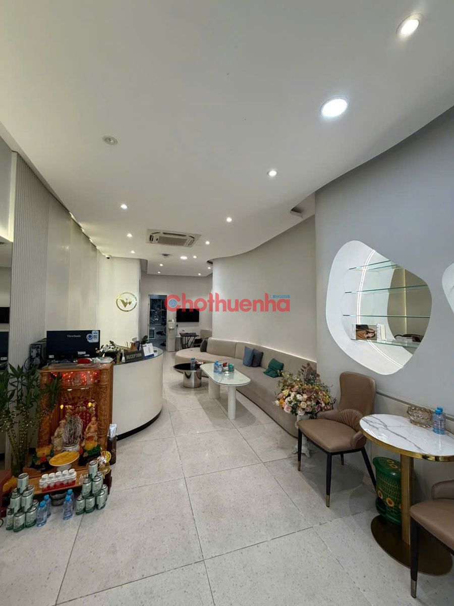 CHO THUÊ NHÀ ĐẸP - CỰC HIẾM KHU Q1 - 3 LẦU - 4X16 VÔ KINH DOANH NGAY Ạ