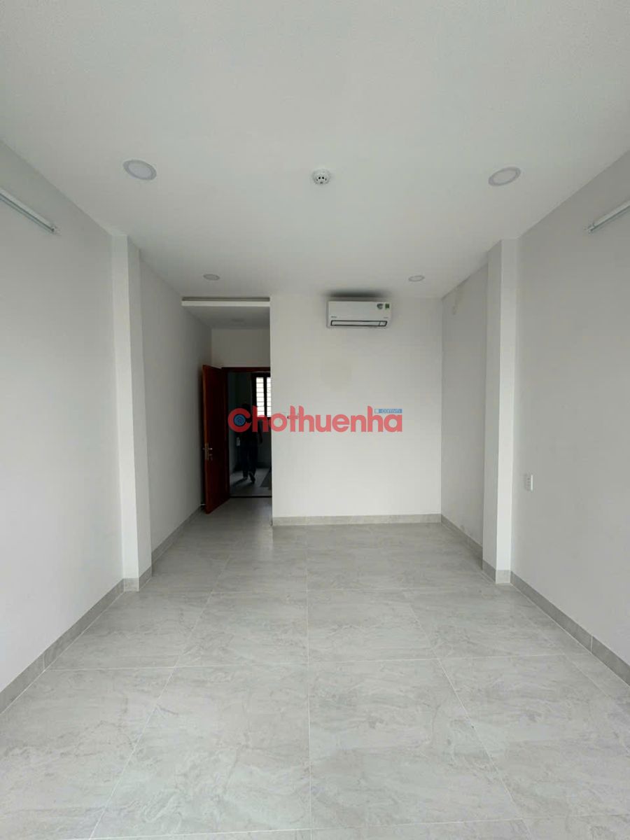 Nhà 2MT  Cô Giang, Phường Cô Giang, Quận 1- phù hợp kinh doanh đa ngành nghề. Kinh doanh tự do 