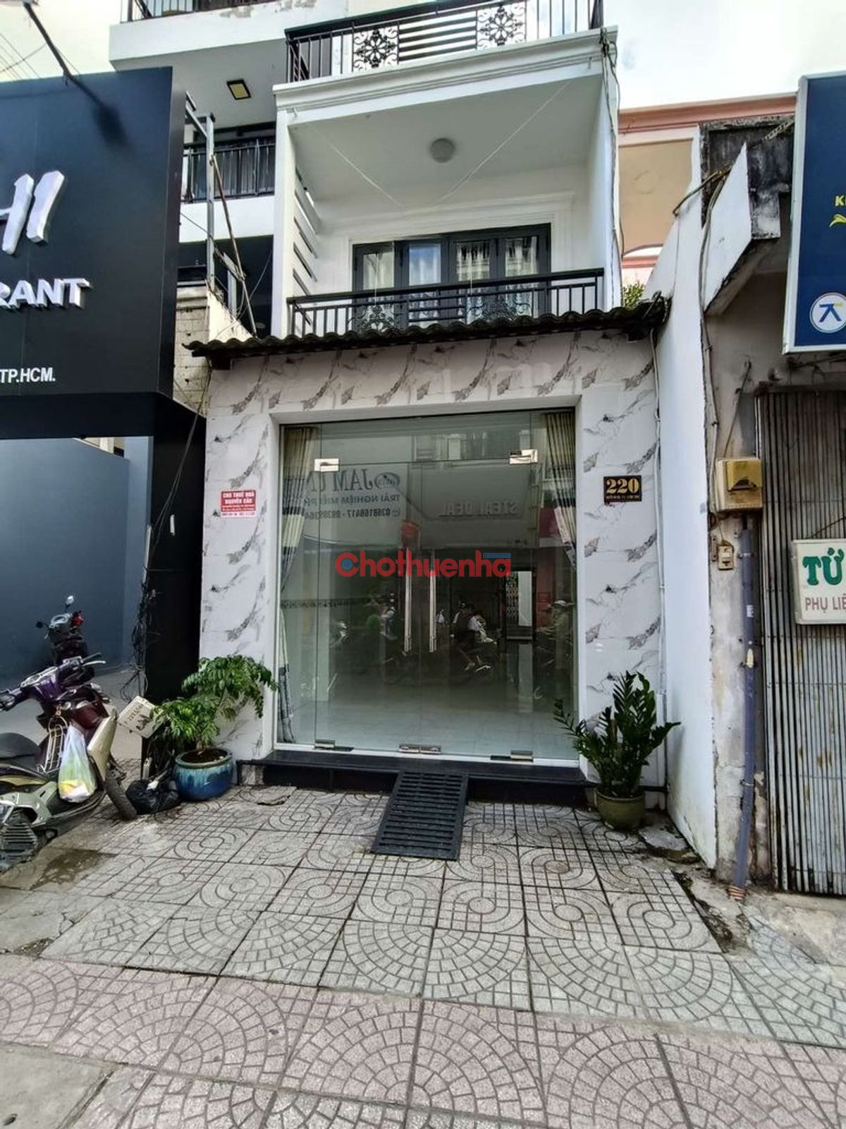 Cho thuê nhà nguyên căn Nguyễn Văn Đậu, P.11, Q.Bình Thạnh – 2 lầu, sân thượng, nội thất đầy đủ