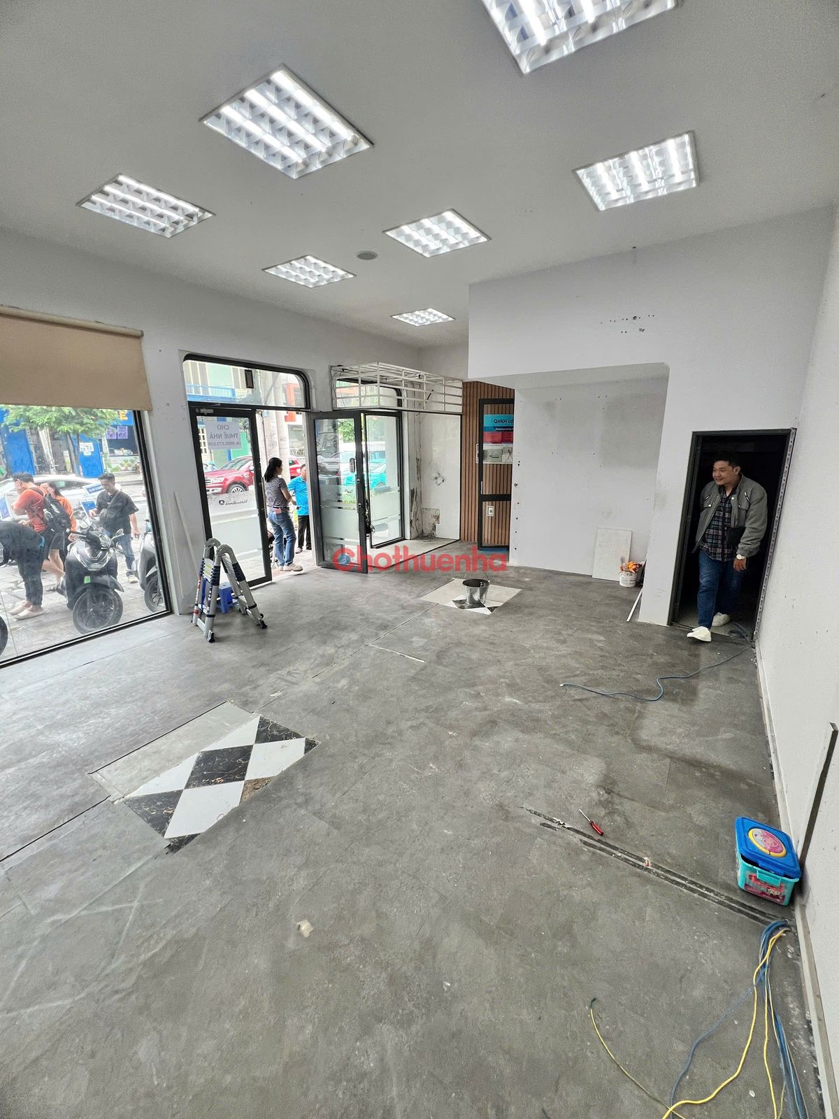 Cho thuê nhà mặt tiền ngang 8m - Nguyễn Bỉnh Khiêm, Quận 1 - 4 tầng trống suốt - Giá thuê siêu ưu đãi !! 