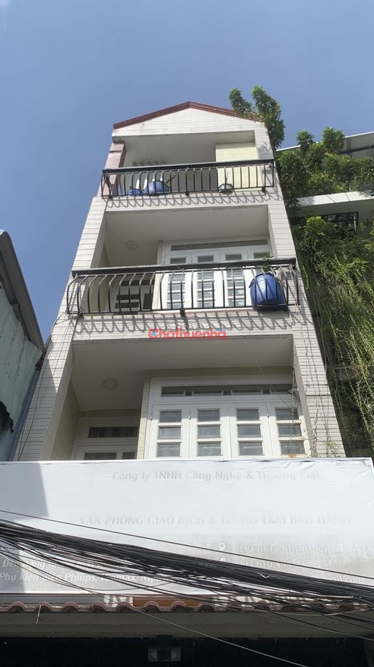 Mặt tiền  1 trệt 3 Lầu ngay Tôn Thất Thuyết 6PN - Quận 4 