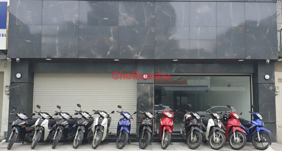 Cho thuê mặt tiền kinh doanh Nguyễn Phúc Nguyên, phường 10, Quận 3 -  Diện tích ngang 12m - Gía 80 triệu