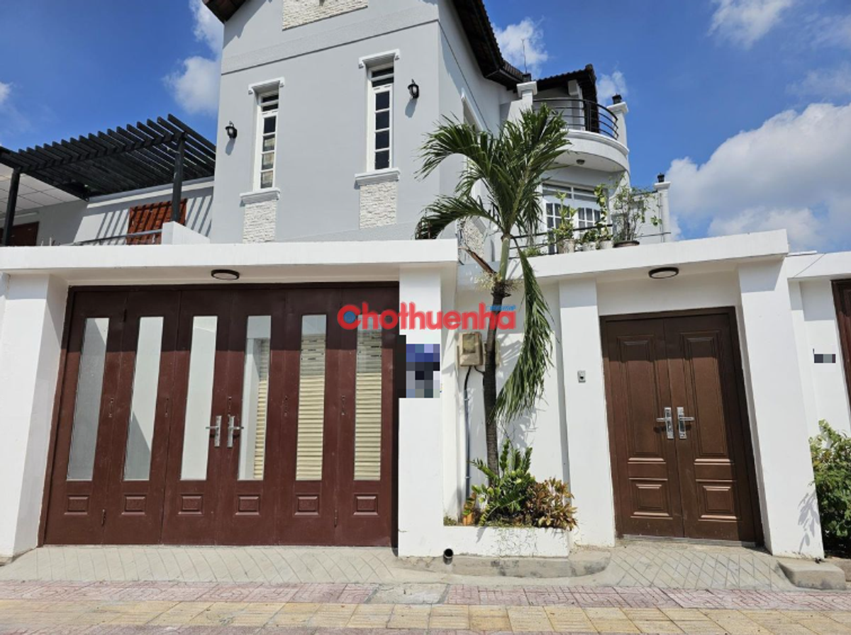 CHO THUÊ NHÀ MẶT TIỀN TÂN KỲ TÂN QUÝ, QUẬN BÌNH TÂN, DT: 8X40M, TRỆT 2 LẦU