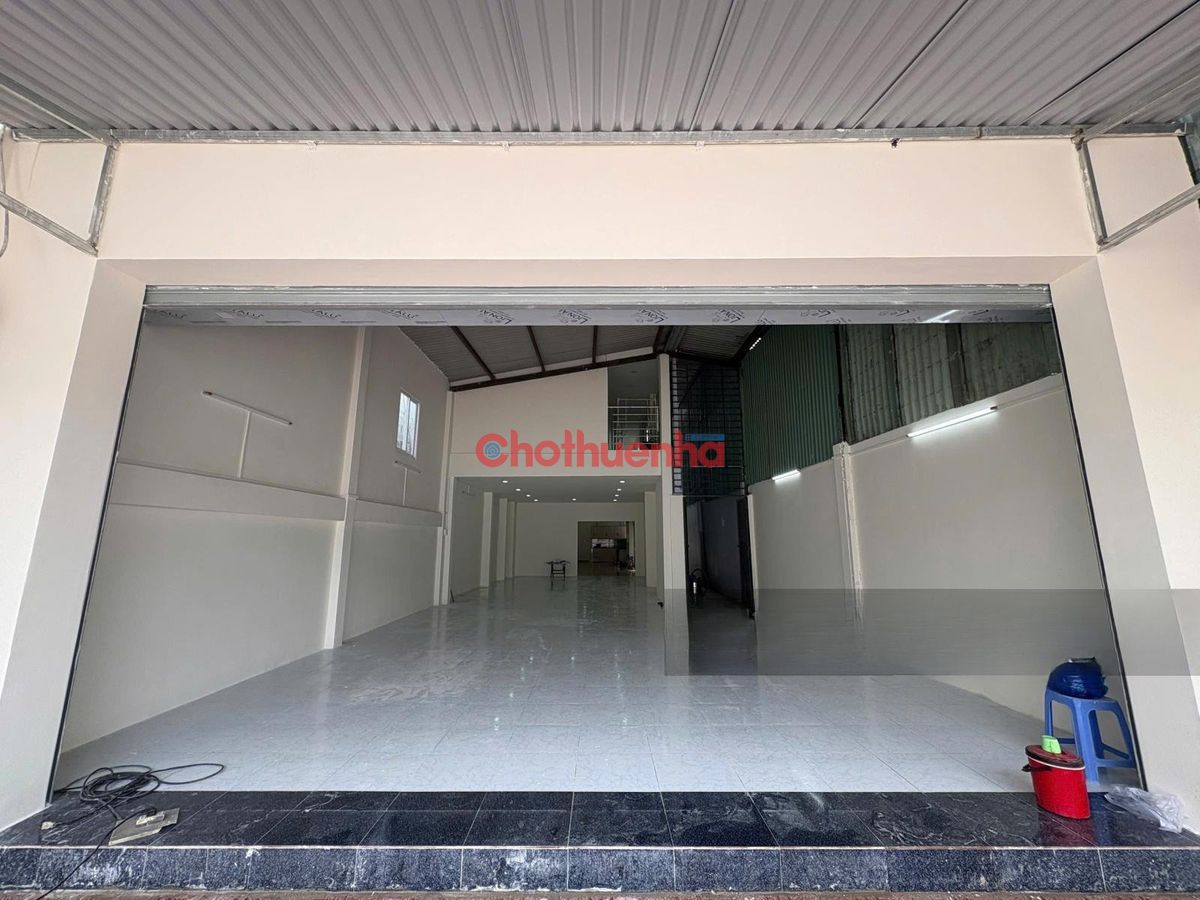 Cho thuê nhà mặt tiền Thoại Ngọc Hầu Tân Phú