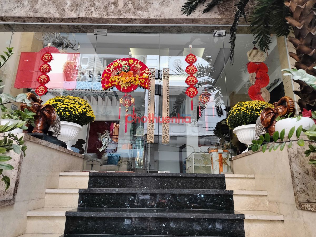 Nhà mặt tiền Trương Định, Phường Bến Thành, Quận 1