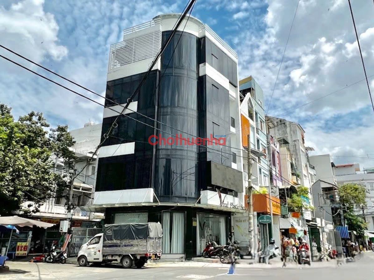 CHO THUÊ NHÀ NGUYÊN CĂN THÀNH THÁI, PHƯỜNG 14, QUẬN 10 - CÓ THANG MÁY 