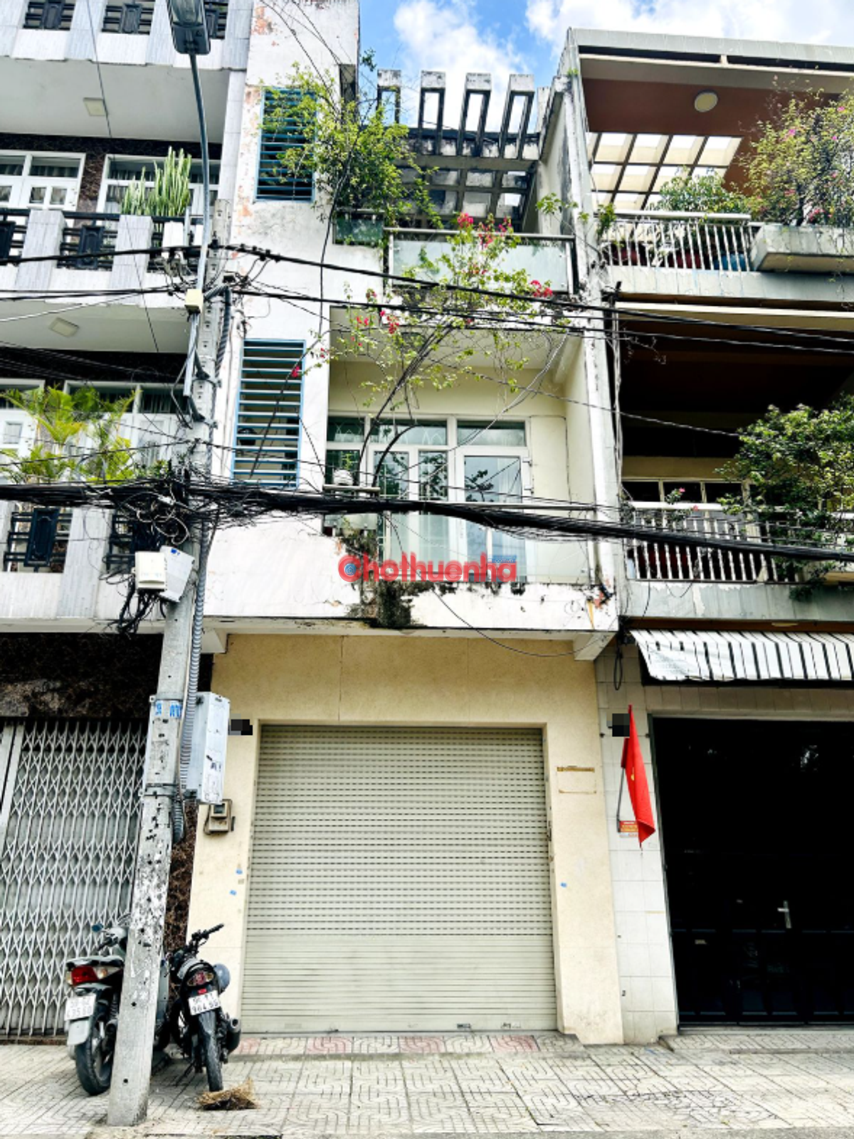 Cho thuê nhà Nguyên Căn mặt tiền khu Bàu Cát, Phường 14, Tân Bình - 4PN+3 WC