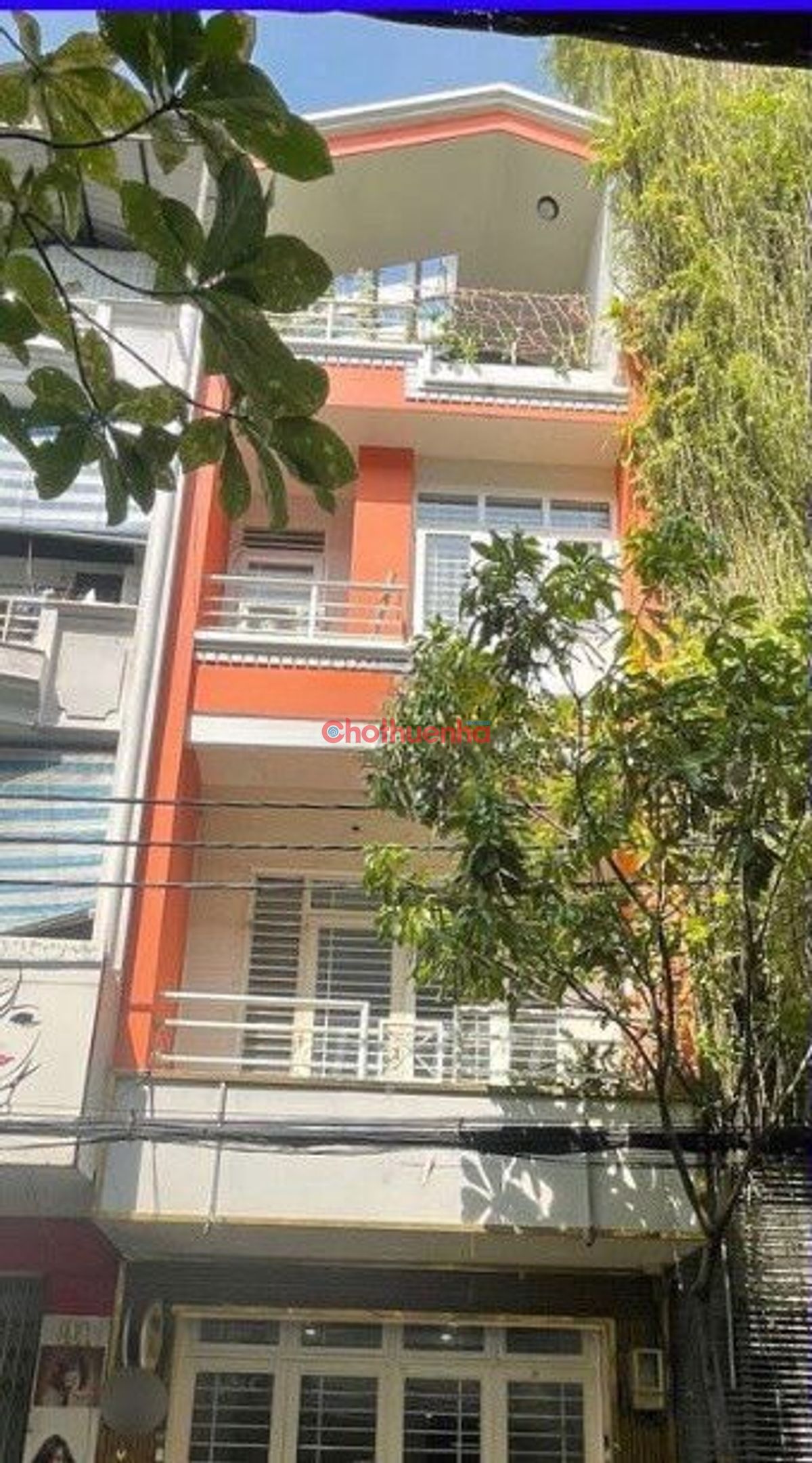 Cho thuê nhà Mặt tiền nội bộ Phường 6, Quận 4 (DT: 4x18m) Trệt 3 Lầu