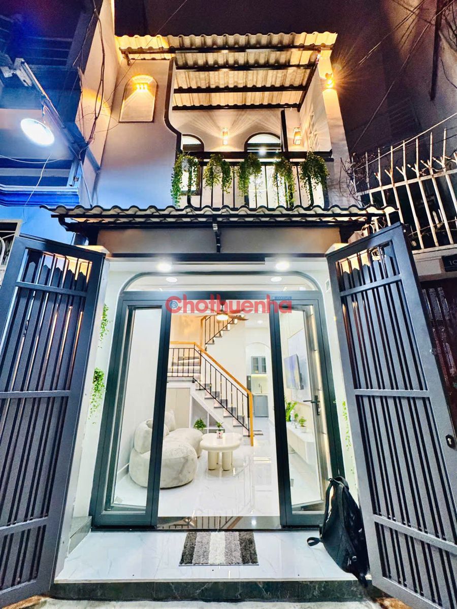 Cho Thuê Nhà Nguyên Căn 3 Phòng Ngủ Đầy Đủ Nội Thất - Đường Nguyễn Thượng Hiền, Phường 5, Quận Bình Thạnh.