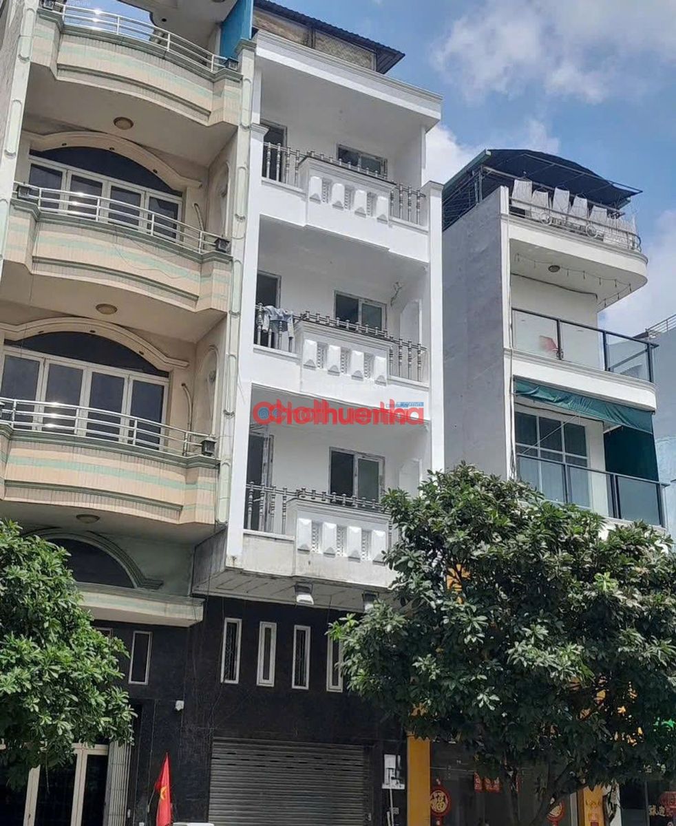 Cho thuê nhà mặt tiền Trần Hưng Đạo Phường 07 Quận 05 - CÓ THANG MÁY 8 Phòng 10  WC