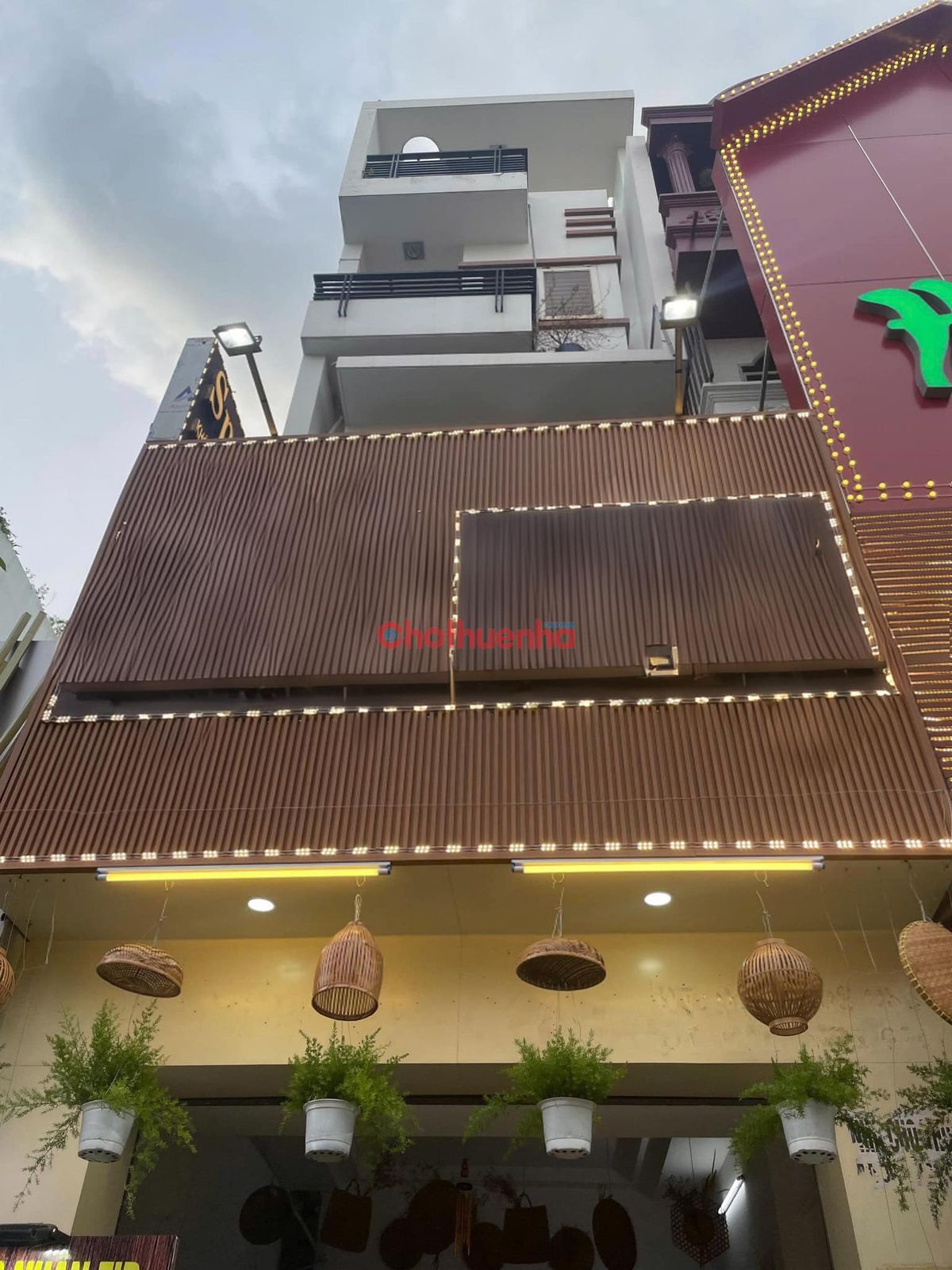 SANG SPA FULL NỘI THẤT – TÂN SƠN NHÌ, P.TÂN SƠN NHÌ, Q.TÂN PHÚ