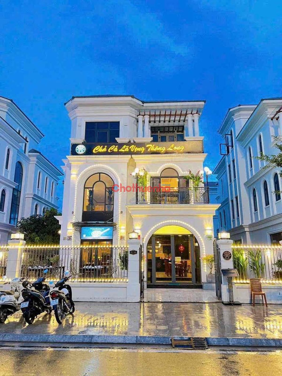 Cho thuê biệt thự khu đô thị Vinhomes Grand Park, Phường Long Bình, Quận 9.